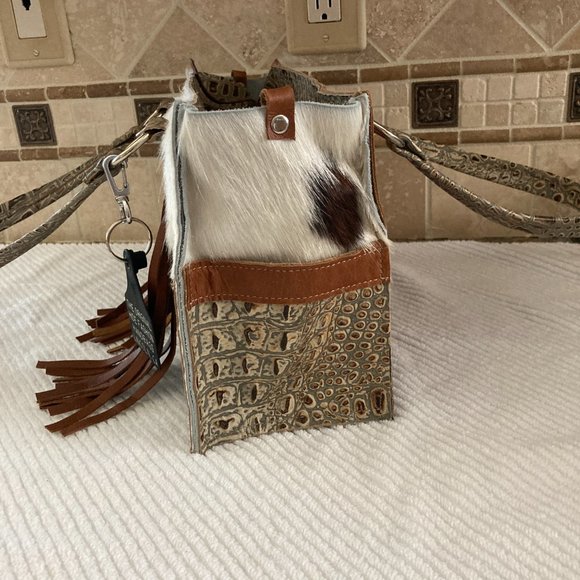 Holy Cow Couture Handbag Hair on Cowhide NWOT - Picture 8 of 12